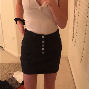 Brandy Melville skirt